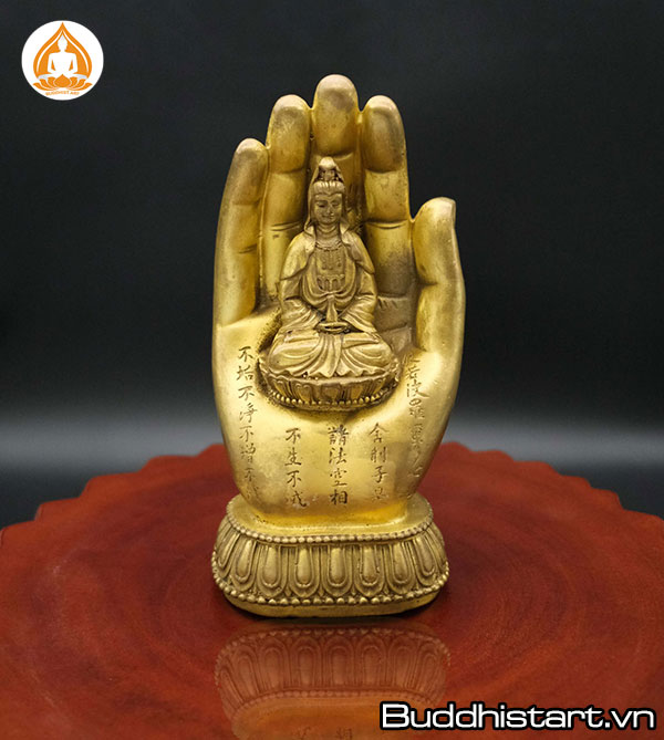 Tượng Phật: Khám phá tình yêu và sự bảo hộ của Đức Phật trong hình tượng tinh tế để đem lại sự thanh thản và niềm tin cho con người. Bức ảnh sẽ đem đến cho bạn không gian yên tĩnh để đọc suy ngẫm và cầu nguyện.