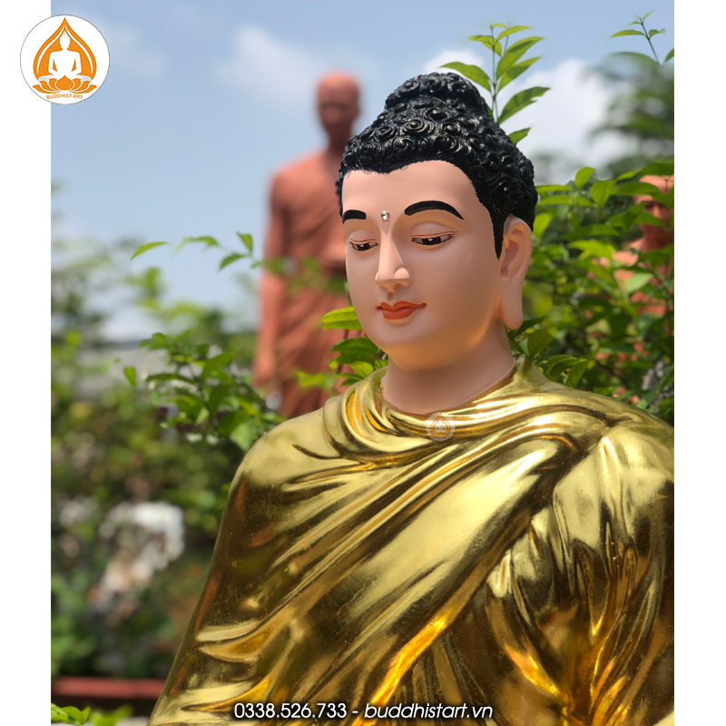 Tượng Phật Bổn Sư Thích Ca bằng dát vàng vẽ diện