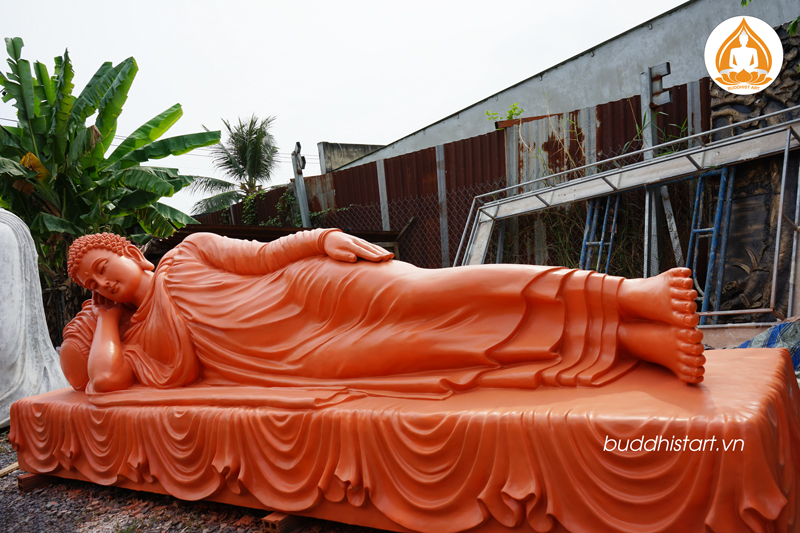 Tượng Phật Bổn Sư Thích Ca Niết Bàn